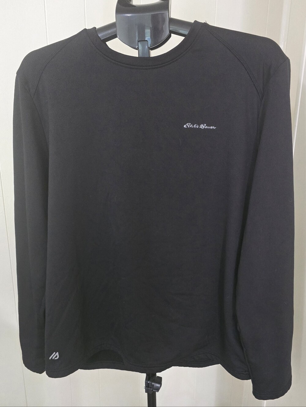 Eddie Bauer Men's Long Sleeve Tee in Dark Gray